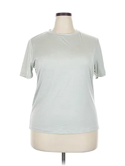 Pre-owned Fabletics Short Sleeve T-shirt In Silver