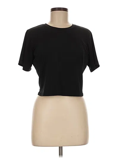 Pre-owned Fabletics Short Sleeve T-shirt In Black