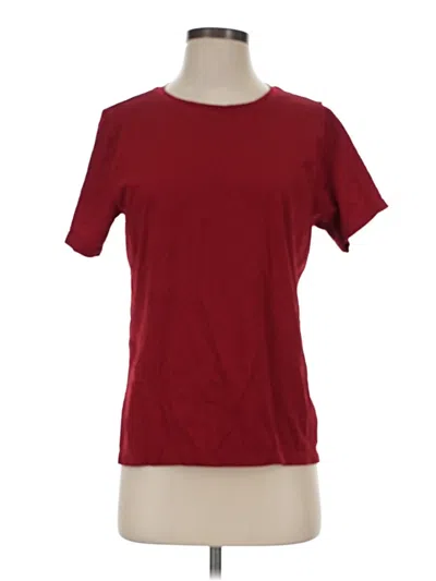 Pre-owned Fabletics Short Sleeve T-shirt In Burgundy