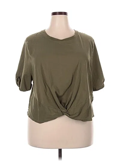 Pre-owned Fabletics Short Sleeve T-shirt In Green
