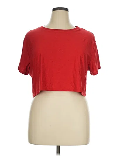 Pre-owned Fabletics Short Sleeve T-shirt In Red