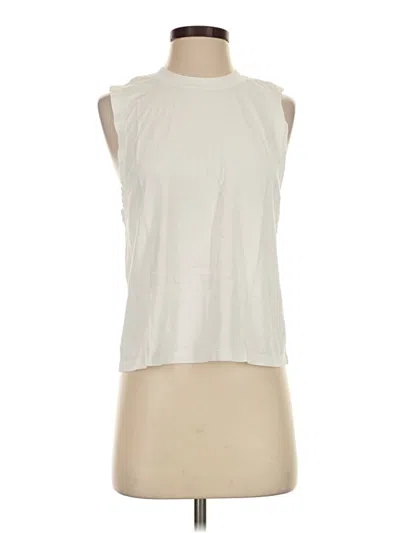 Pre-owned Fabletics Sleeveless T-shirt In Ivory