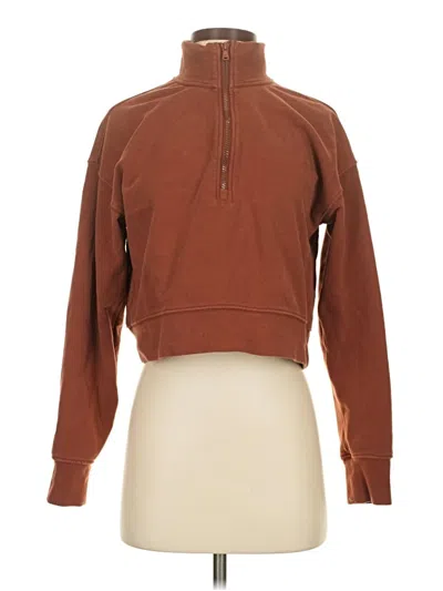 Pre-owned Fabletics Sweatshirt In Brown