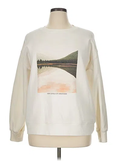 Pre-owned Fabletics Sweatshirt In Ivory
