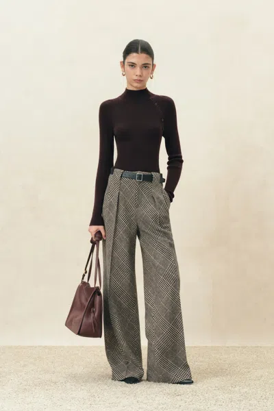 Fabrique Abigail Machine Washable Top In Wool Yarn In Brown