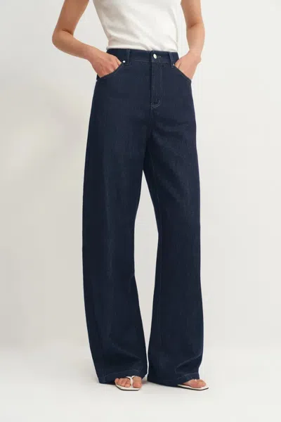 Fabrique Akari Barrel Leg Jeans In Lyocell Denim In Blue