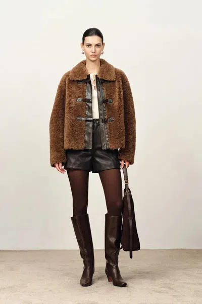 Fabrique Alisa Faux Sherpa Fleece Short Coat In Merino Wool Teddy In Brown