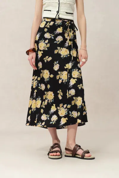Fabrique Athena Roses Print Skirt In 22mm Mulberry Silk In Multi