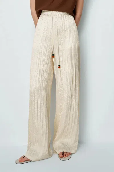 Fabrique Aurora Textured Pants In Pleated Satin In White