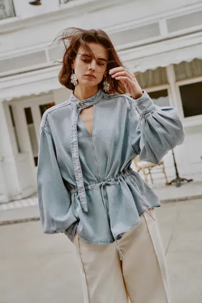 Fabrique Aurore Button Collar Drawstring Lantern Sleeve Blouse In Cotton-linen Denim In Blue