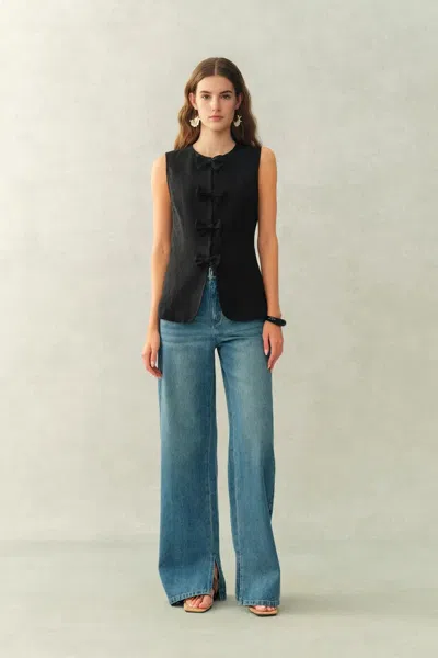 Fabrique Becky Bow Tie Sleeveless Vest Top In Linen-blend Suiting In Blue