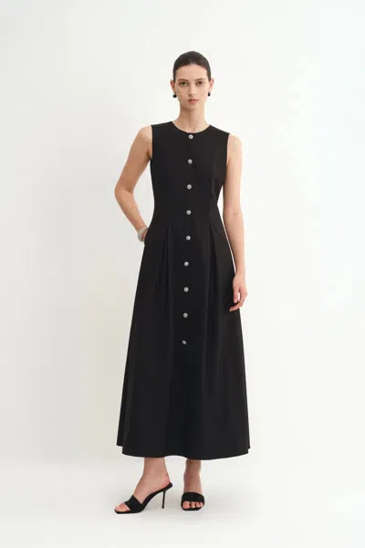 Fabrique Bella Sleeveless Dress In Black
