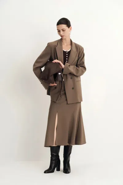 Fabrique Bonnie Peak Lapel Suit Blazer In Fine Wool Blend In Brown