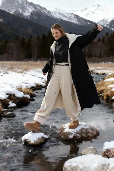 Fabrique Carezza Double Faced Two Tone Down Jacket In High-density Down-proof In Black