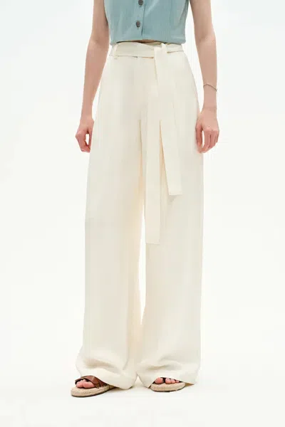 Fabrique Clare Belted Pants In White