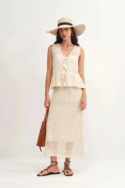 Fabrique Grazia Sleeveless Ruffled Hem Top And Skirt Set In Linen Blend Knit In White