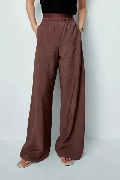 Fabrique Harper Elastic Waist Wide Leg Pants In Dry Mulberry Silk In Brown