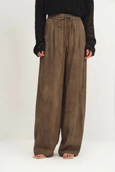 Fabrique Hermione Lounge Pants In Sand-washed Viscose In Brown