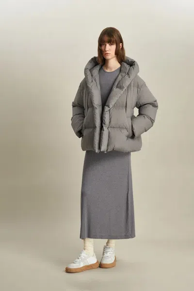 Fabrique Iliana Gray Belted Hooded White Duck Down Jacket In Ultra Light Fabric