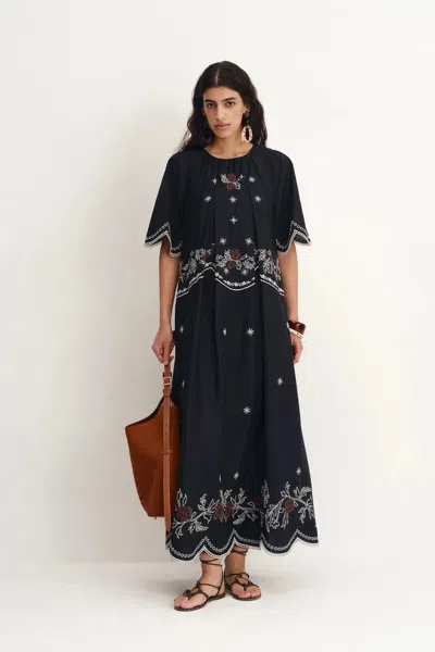 Fabrique Ivy Eyelet Embroidery Dress In Tencel-linen Blend In Blue