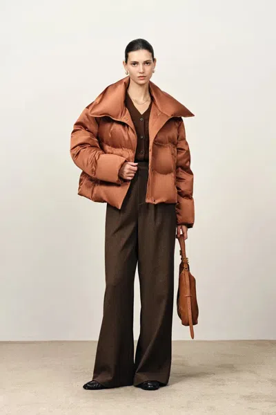 Fabrique Ivy Lapel Quilted Down Jacket In Acetate Satin In Brown