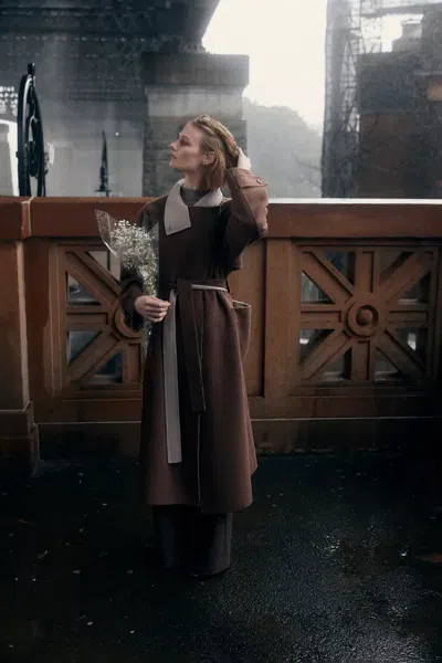 Fabrique Karla Stand Collar Coat In Merino Wool In Brown