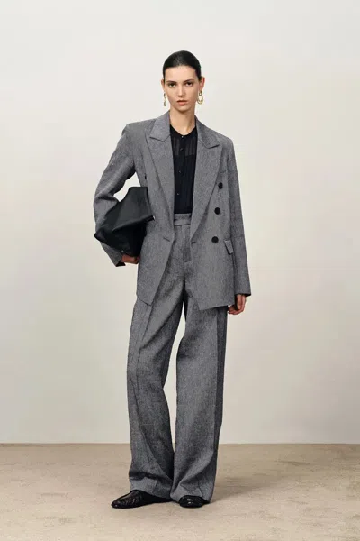 Fabrique Lillian Sharp Lapel Straight Cut Blazer In Merino Linen Blend In Gray