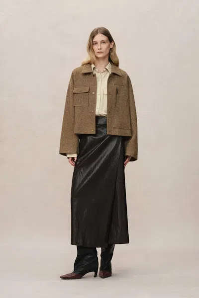Fabrique Lily Woolen Short Coat In Midweight Wool Twill In Brown