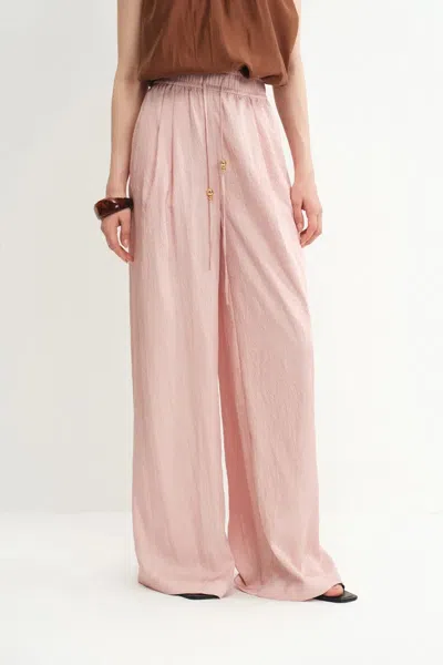 Fabrique Louise Textured Pleated Pants In Pleated Satin In Pink