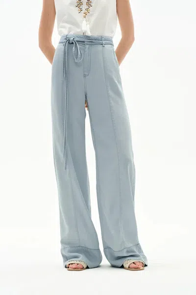 Fabrique Lucy Light Blue Jeans In Lyocell-acetate