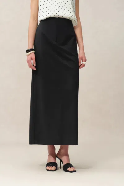 Fabrique Magalie Straight Skirt In Acetate Merino In Black
