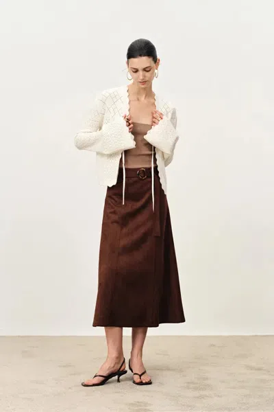 Fabrique Megan Scalloped Trim Cardigan In Merino Wool Knit In White