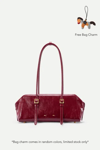 Fabrique Monti East West Shoulder Bag In Oiled Waxed Top Grain Leather In Red