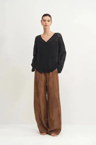 Fabrique Nicole Reversible Front Or Back Knit Sweater In Cashmere Blend Knit In Black