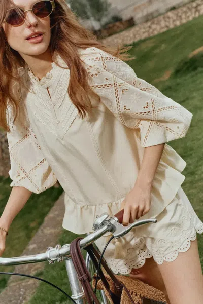 Fabrique Nina's Openwork Embroidery Blouse In Cotton Jacquard In White