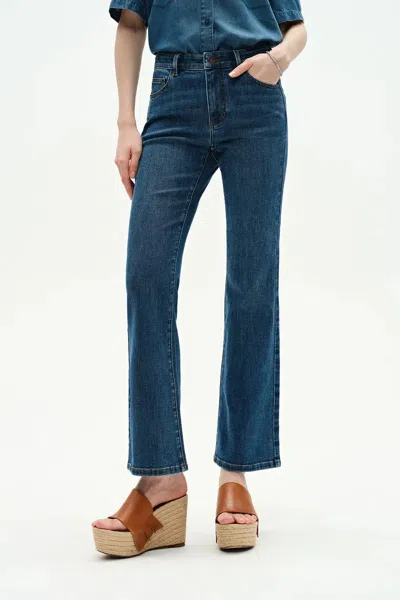 Fabrique Nora Cropped Flare Jeans In Stretch Denim In Blue
