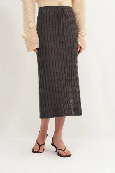 Fabrique Nora Drawstring Skirt In Merino Wool Cableknit In Brown