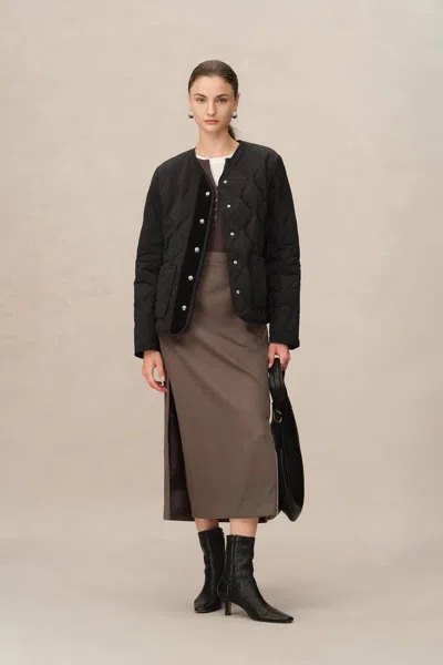 Fabrique Olivia Black Cropped Lightweight Puffer Jacket In High-density Water-repellent Fabric