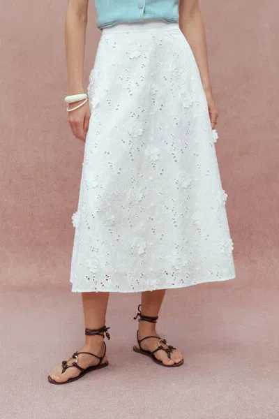 Fabrique Olivia Hand Stitched Flora Applique Maxi Skirt In Cotton In White