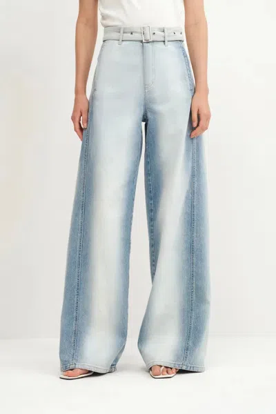 Fabrique Paz Belted Gradient Washed Wide Leg Jeans In Cotton Denim In Blue