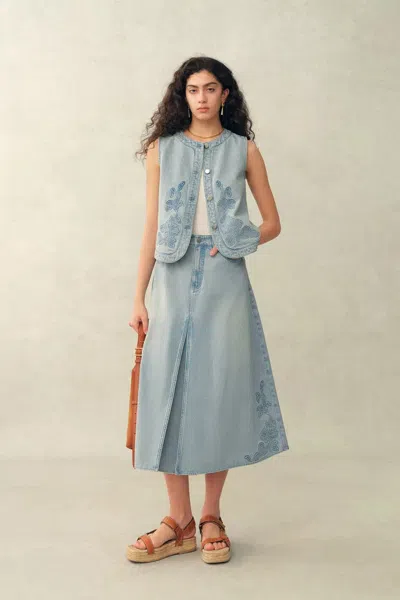 Fabrique Perla Embossed Flowers Sleeveless Round Neck Top And Skirt Matching Set In Cotton Denim In Blue