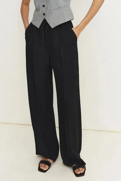 Fabrique Shakti Barrel Leg Casual Pants In Silk-like Acetate In Black