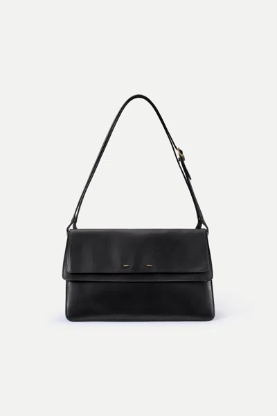 Fabrique Soft Rialto Double Flap Bag In Nappa-finish Top-grain Cowhide In Black