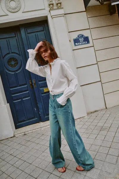 Fabrique Soft Sculpture Color Blocked Subtle Barrel Leg Jeans In Cotton Denim In Blue