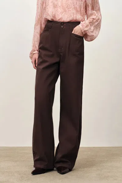 Fabrique Soft Sculpture Contrast Stitch Curved Seam Jeans In Cotton Denim In Brown