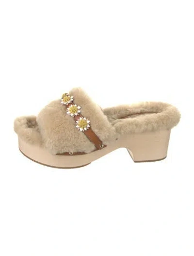 Pre-owned Fabrizio Viti Shearling Slides In Neutral