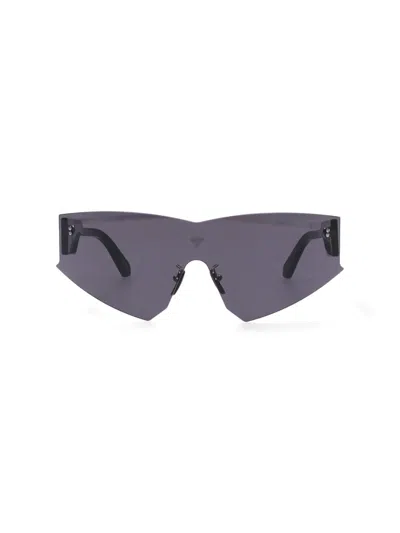 Facehide Vertigo Sunglasses In Black  