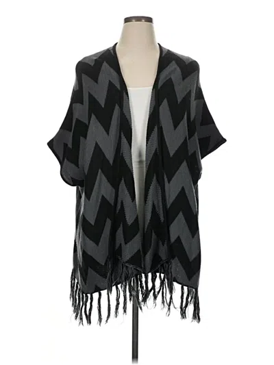Pre-owned Faded Glory Poncho In Black