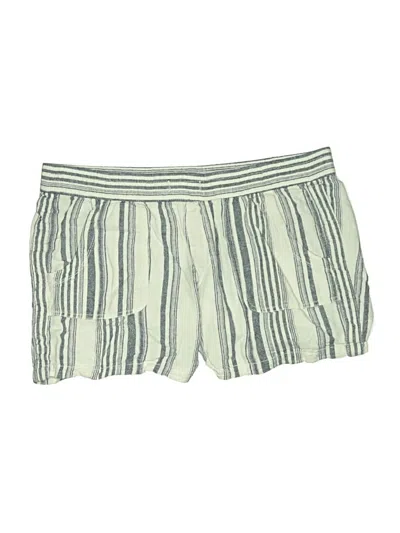 Pre-owned Faded Glory Shorts In Green