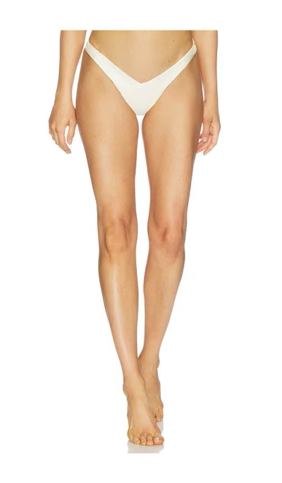 Fae Vada Bikini Bottom In White